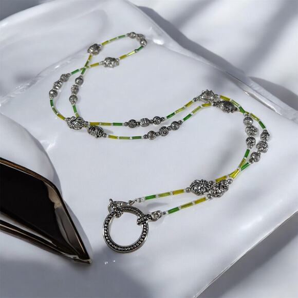 Green Yellow beaded Eye Wear Glasses ID Chain Holder Accessory NEW Deadstock - Picture 1 of 15